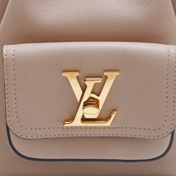 Louis Vuitton LockMe Bucket NV Drawstring Shoulder Bag - Picture 7 of 11